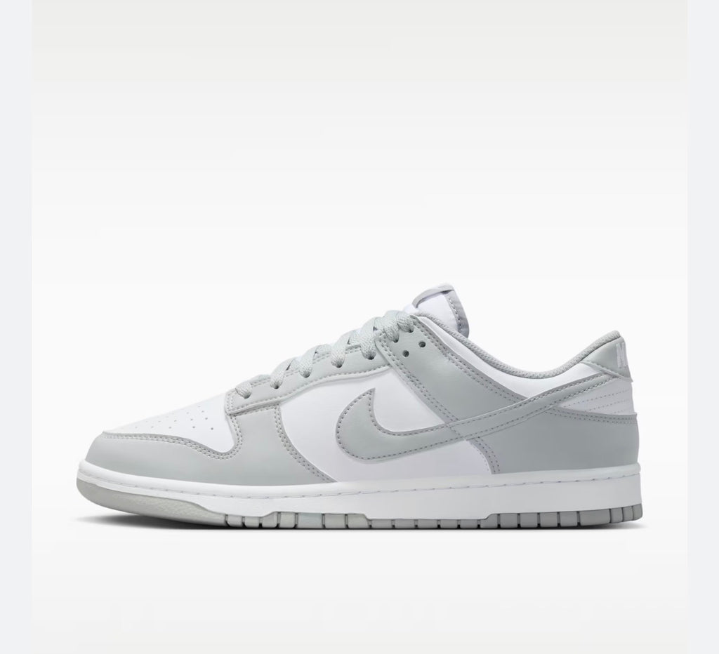 Dunk Low Retro Sneaker gray