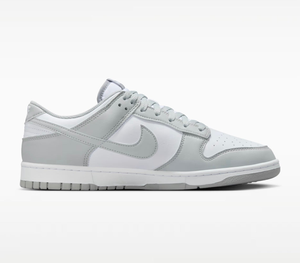 Dunk Low Retro Sneaker gray